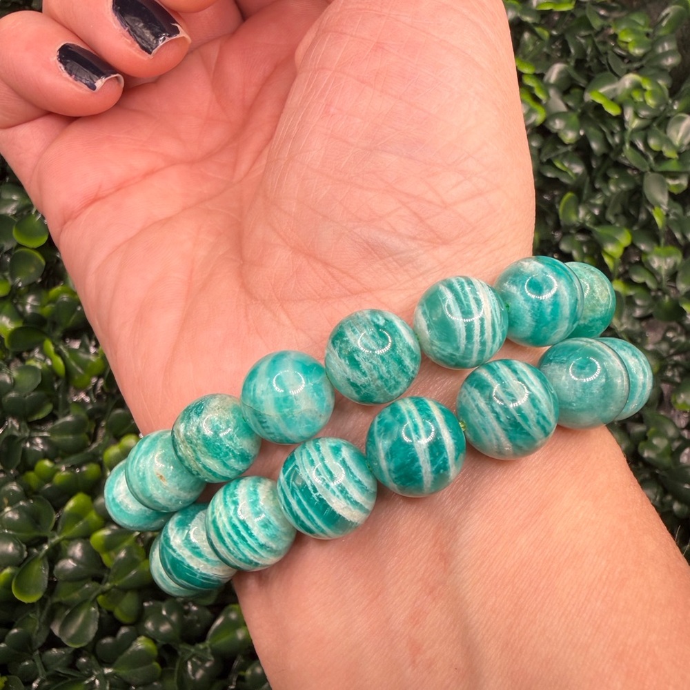 11mm Banded Amazonite Beaded Bracelet - Picture 5 of 6